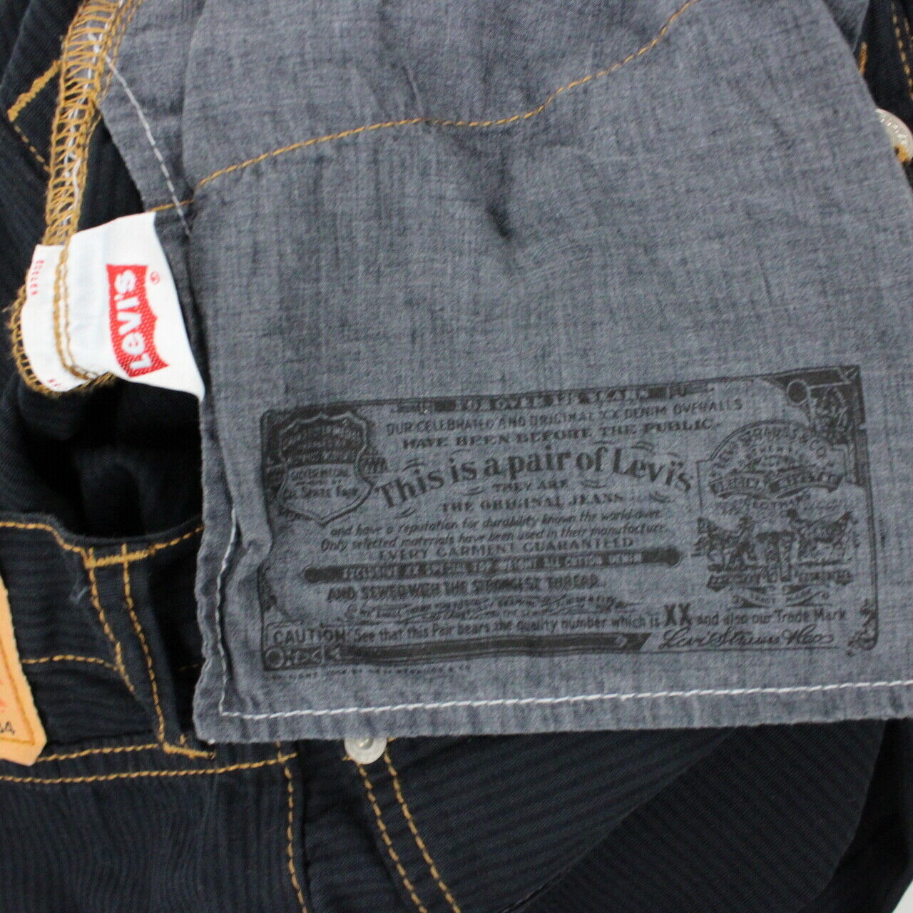 Levis 501 outlet chinos