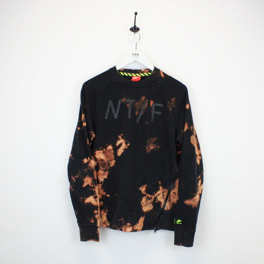 NIKE Sweatshirt Black | Medium