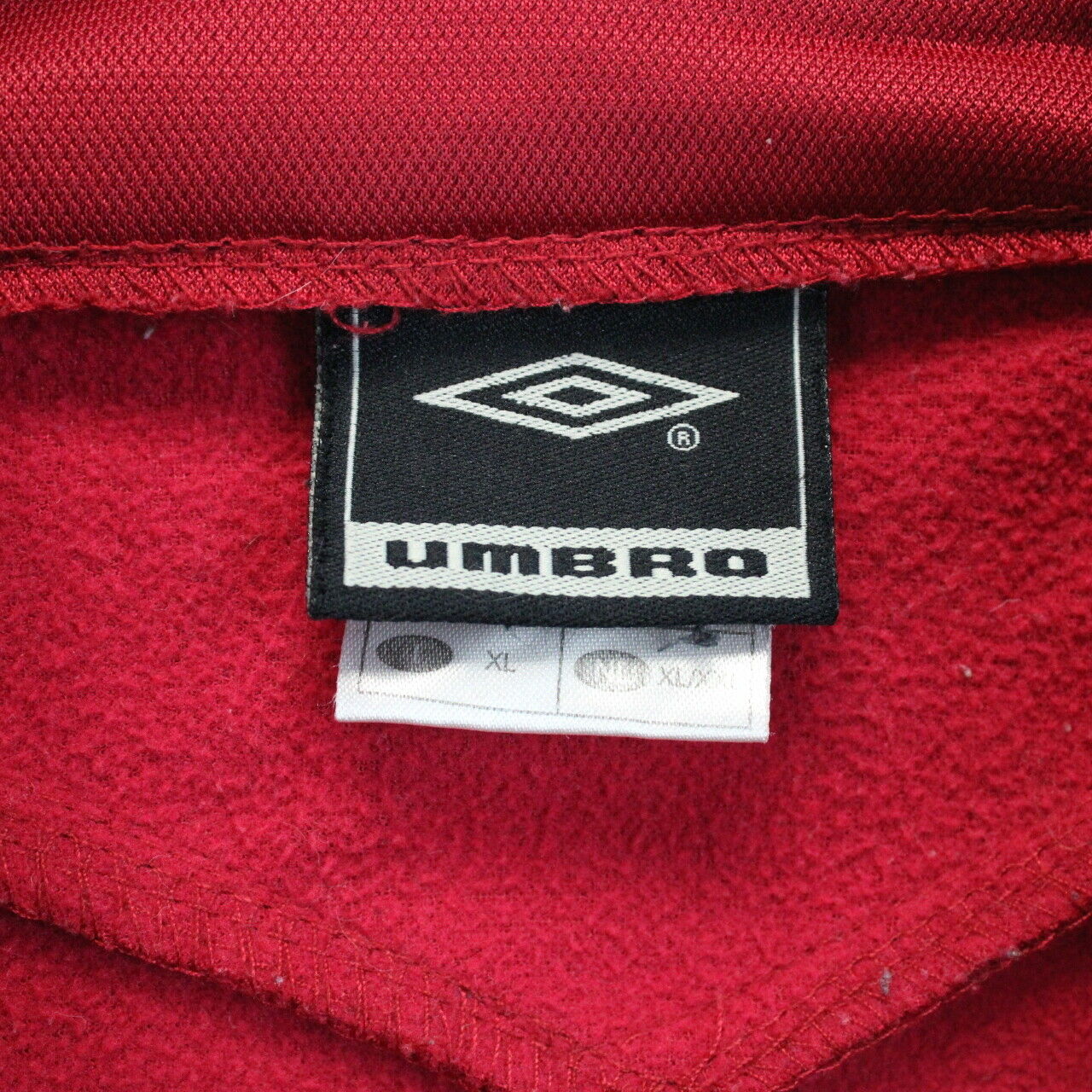 UMBRO 00s Track Top Red | XL