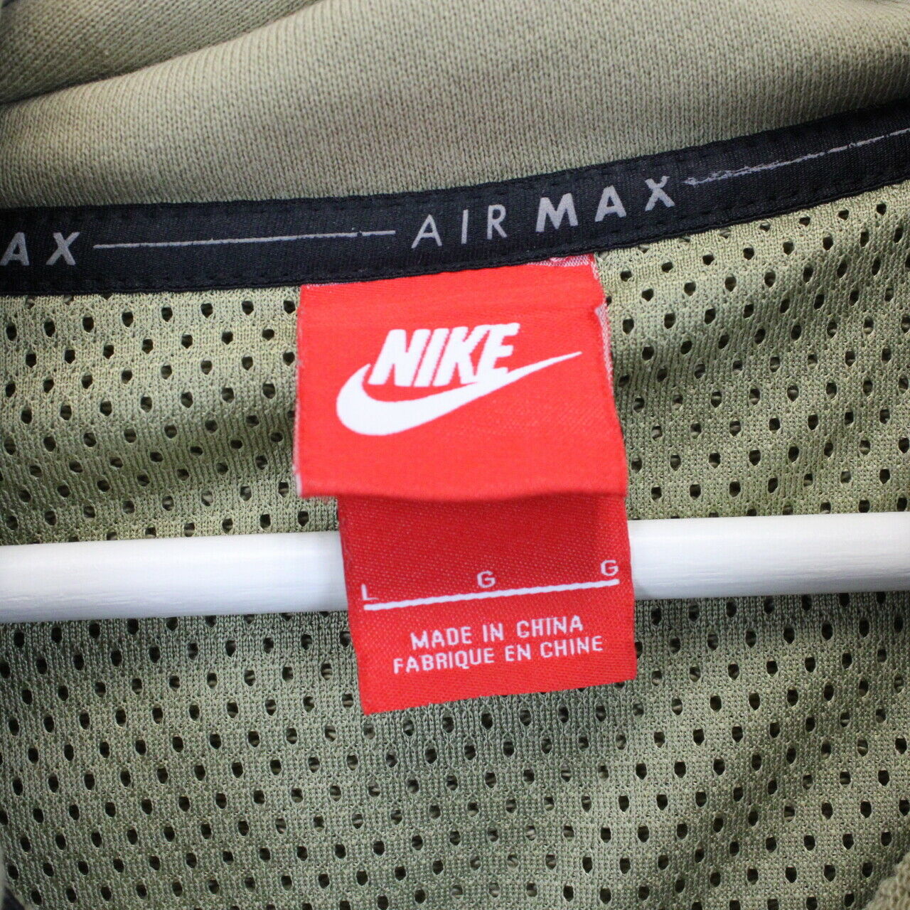 NIKE AIR MAX Hoodie Beige | Large