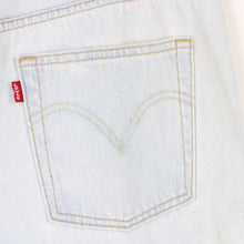 Load image into Gallery viewer, LEVIS 501 CT Jeans Light Blue | W38 L28
