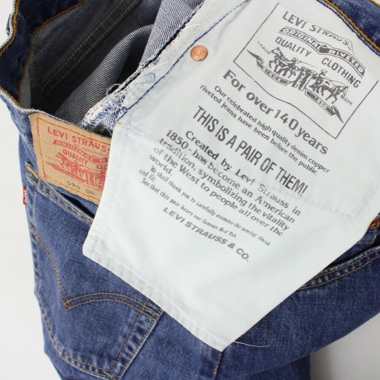 Levi's 590 shop jeans