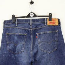 Load image into Gallery viewer, LEVIS 501 Jeans Dark Blue | W40 L34
