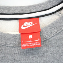 Load image into Gallery viewer, NIKE Sweatshirt Grey | Large
