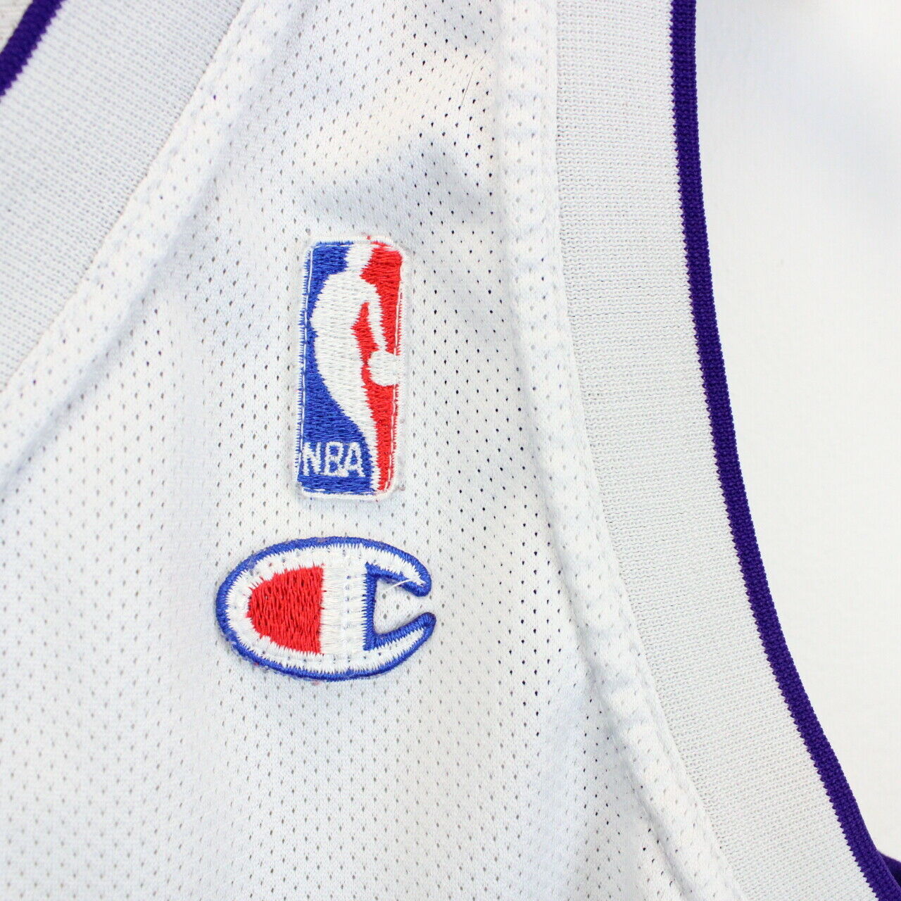 Vintage CHAMPION LA LAKERS Jersey White | Medium