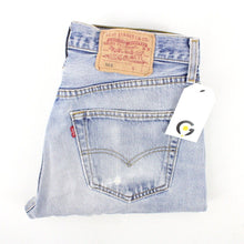 Load image into Gallery viewer, LEVIS 501 Jeans Light Blue | W32 L34
