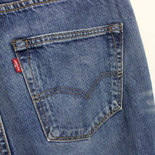 Load image into Gallery viewer, LEVIS 501 Jeans Mid Blue | W36 L30
