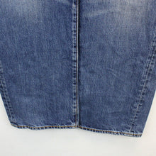 Load image into Gallery viewer, LEVIS 501 Jeans Mid Blue | W36 L30
