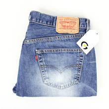 Load image into Gallery viewer, LEVIS 512 Jeans Mid Blue | W36 L30
