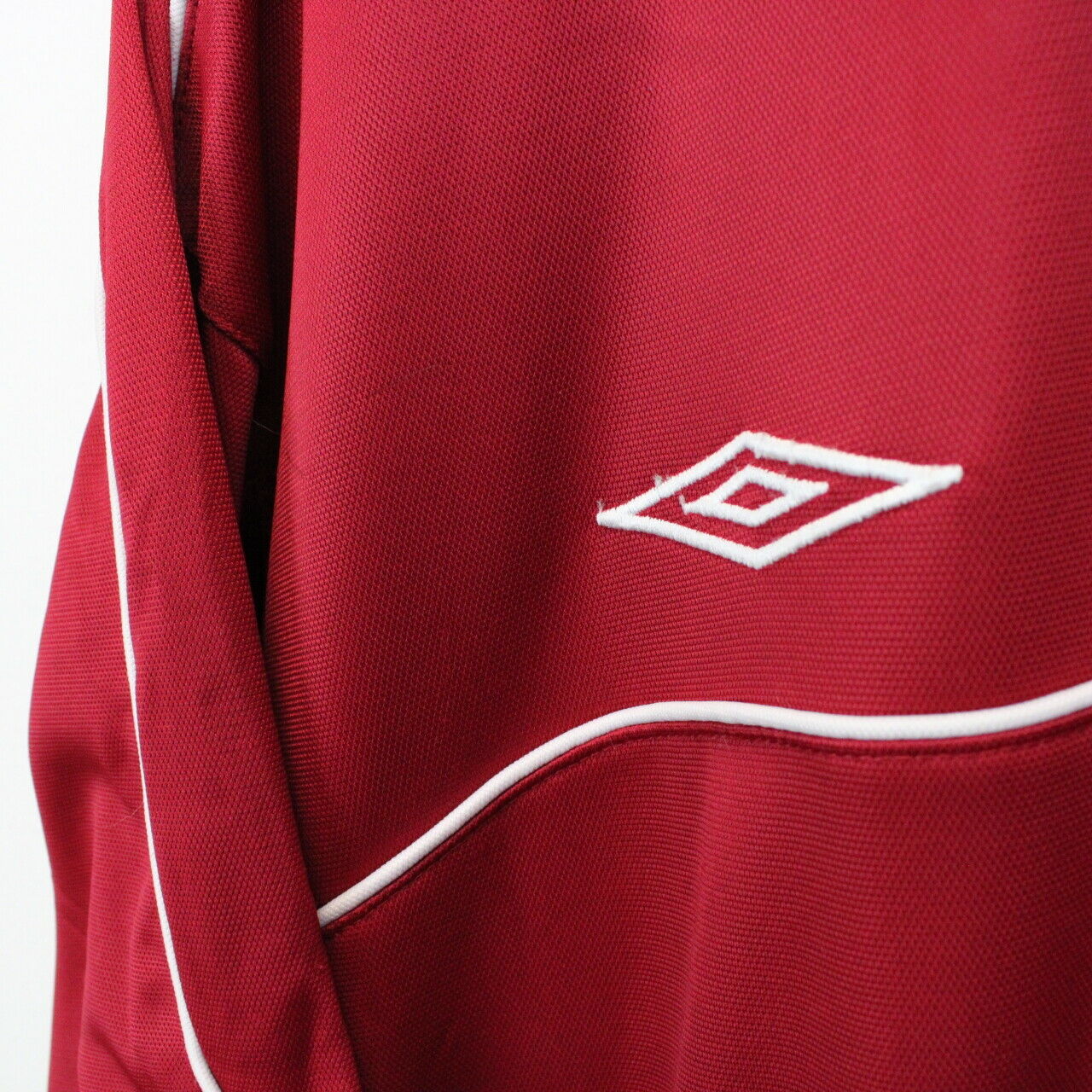 UMBRO 00s Track Top Red | XL