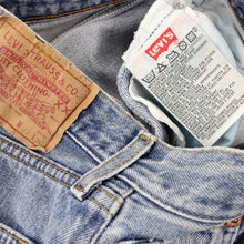 Load image into Gallery viewer, Womens LEVIS 501 Jeans Mid Blue | W27 L30
