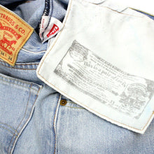 Load image into Gallery viewer, LEVIS 501 Jeans Light Blue | W34 L34
