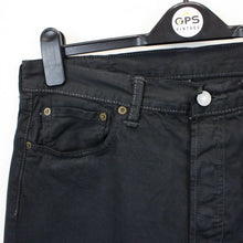 Load image into Gallery viewer, LEVIS 501 Jeans Black | W33 L34
