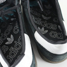 Load image into Gallery viewer, Mens ADIDAS Handball Spezial Trainers Black | UK 7.5
