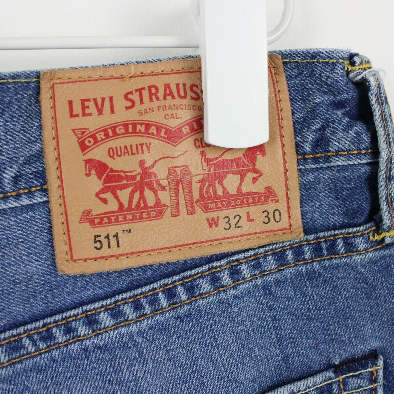 Mens LEVIS 511 Jeans Mid Blue | W32 L30