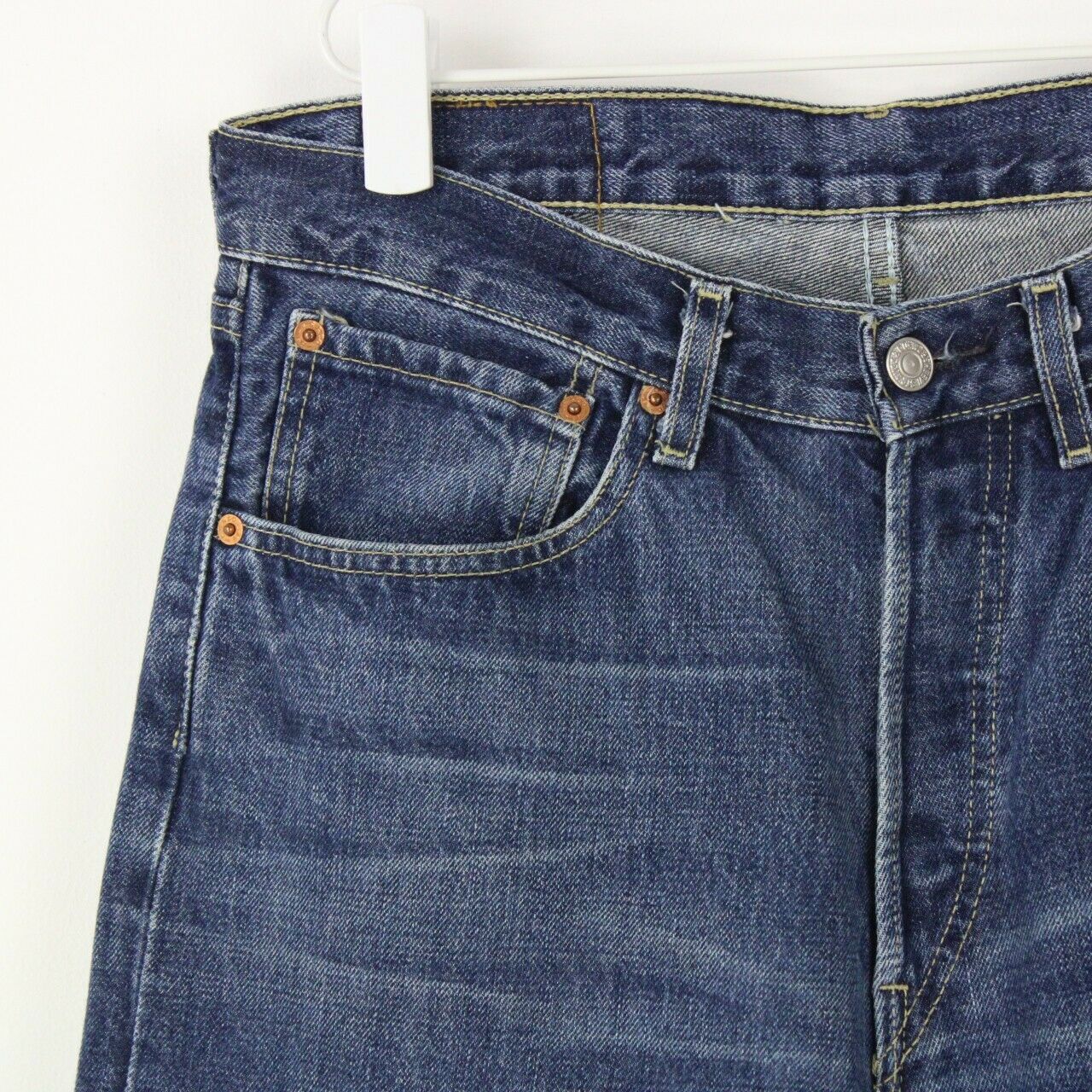 Mens LEVIS 508 Jeans Mid Blue | W32 L32