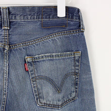 Load image into Gallery viewer, LEVIS 501 Jeans Mid Blue | W30 L30
