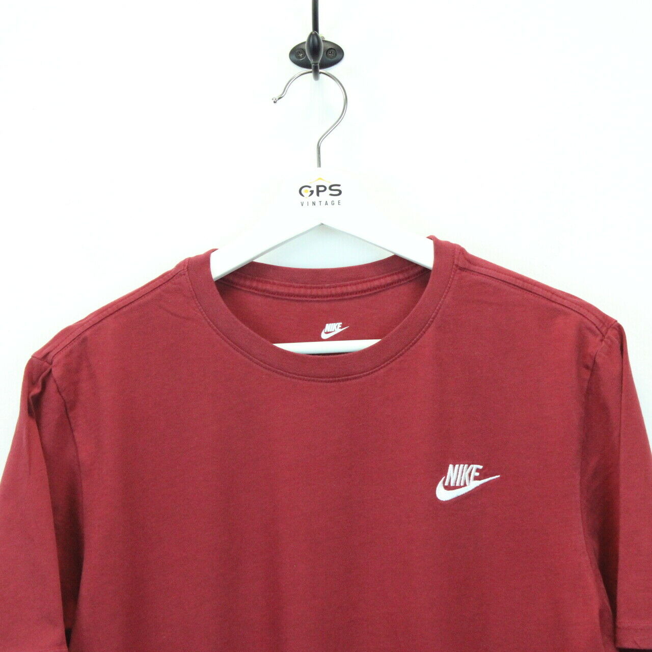 NIKE T-Shirt Red | Large