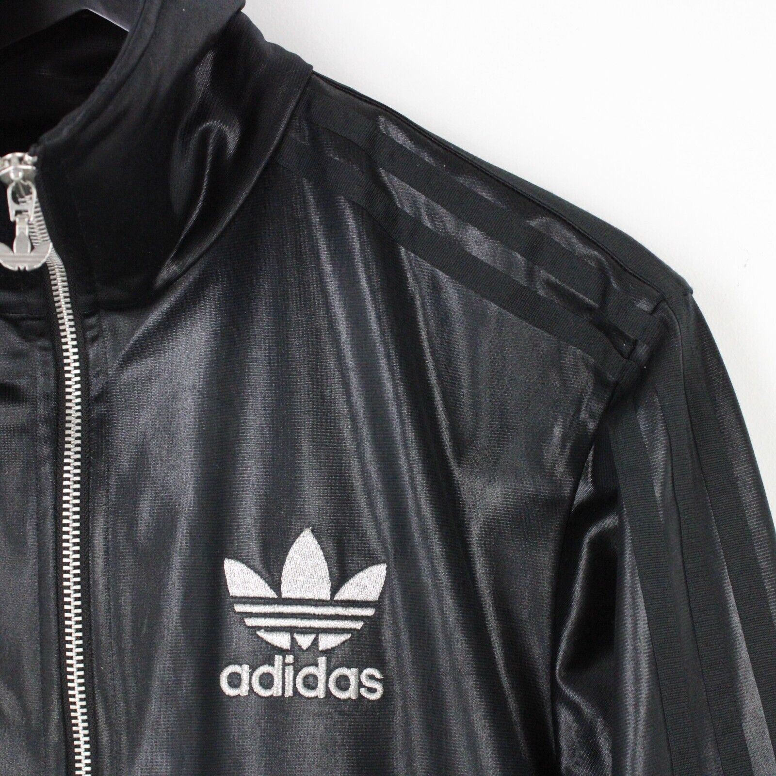 Adidas jacket hot sale chile 62