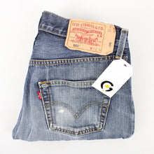 Load image into Gallery viewer, LEVIS 501 Jeans Mid Blue | W30 L30
