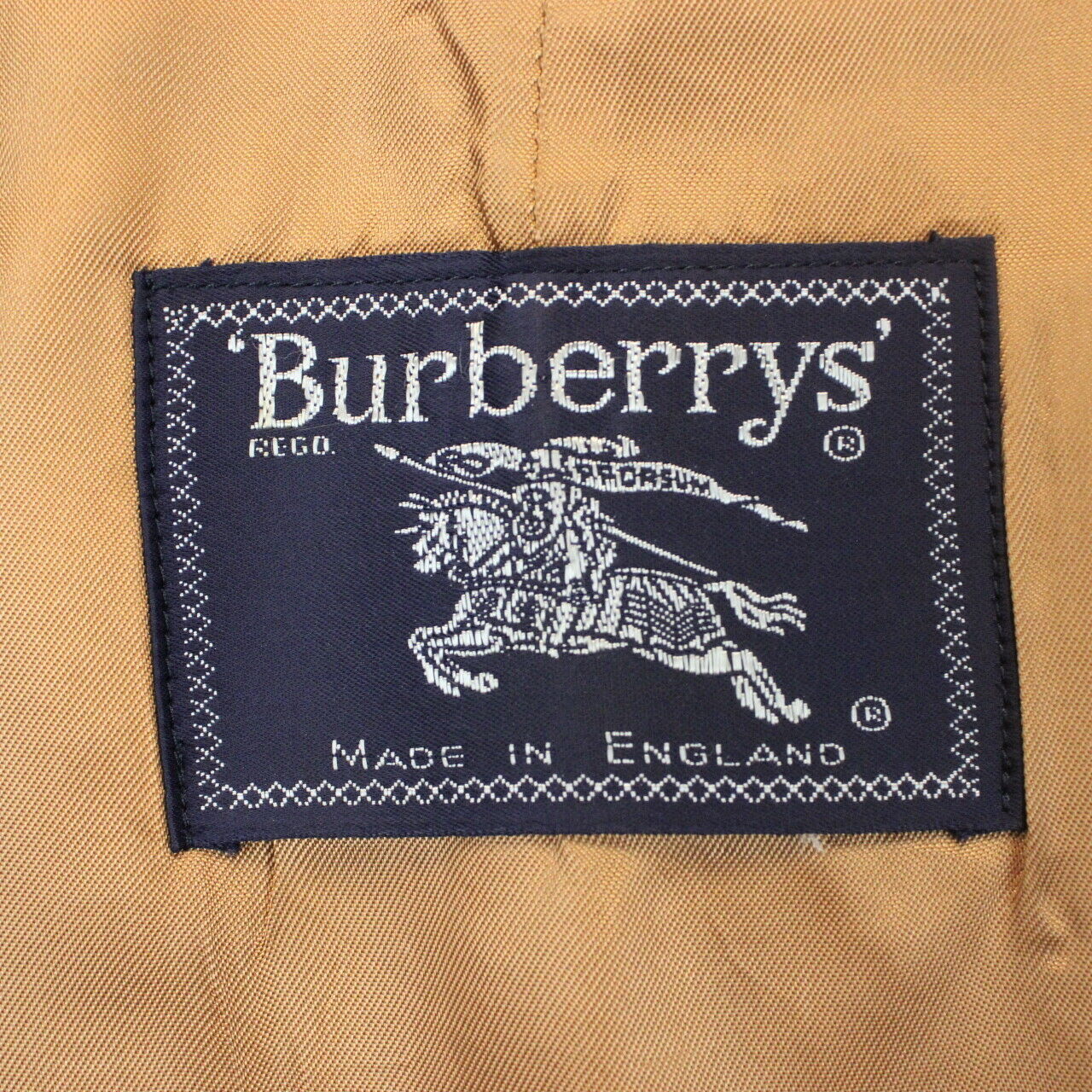 Burberry 2024 90s logo